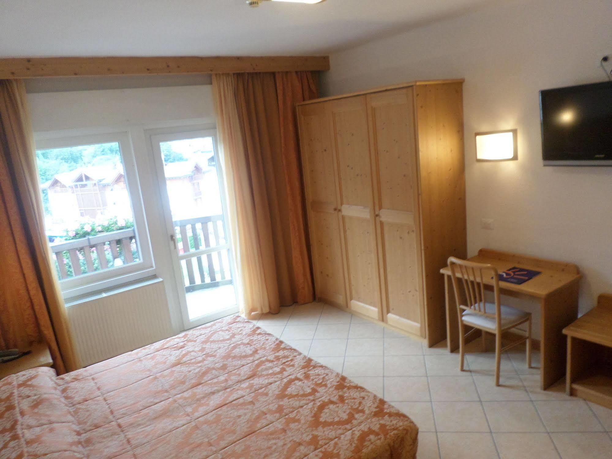 Hotel อันดาโล ภายนอก รูปภาพ